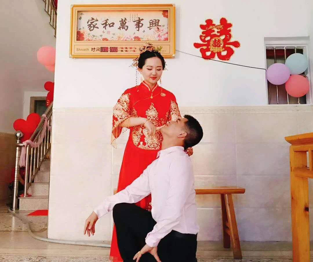 茂子婚礼